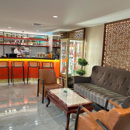D'Primahotel Airport Jakarta Terminal 3 Wellness Center Tangerang Exterior photo